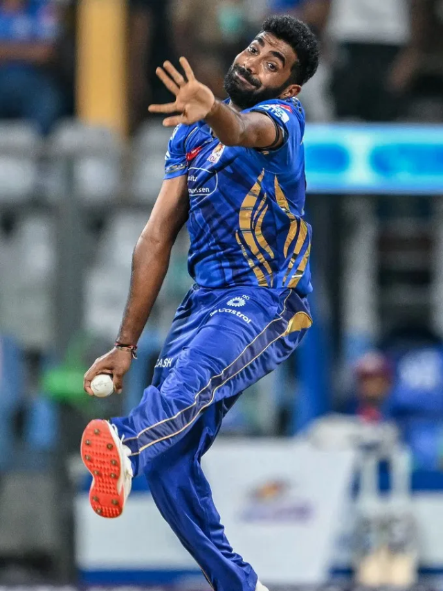 Top 6 Bowlers with Most Maidens in IPL History